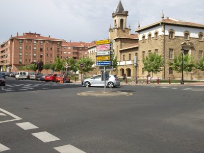 Plaza de Castañares