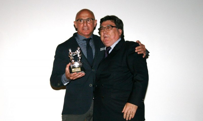 De la Fuente con el presidente de la Federación Riojana de Fútbol, Jacinto Alonso