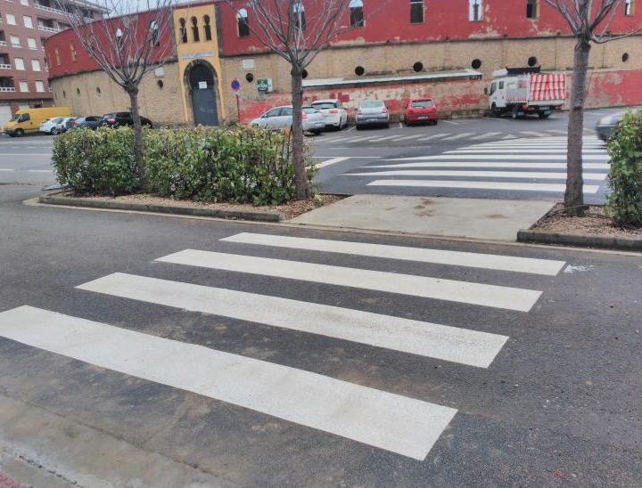 Paso de peatones junto a la Plaza de Toros