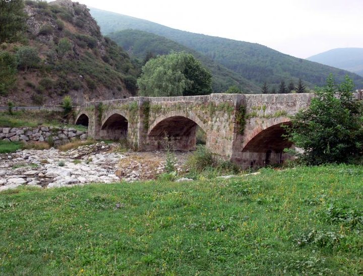 Puente sobre el Oja en Ezcaray