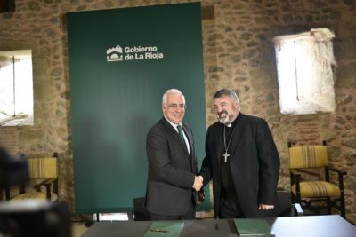 Firma convenio Diócesis 3