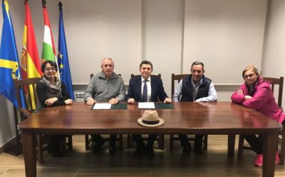 Firma convenio Alesón