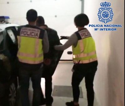 FOTO TRASLADO DETENIDO