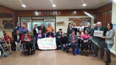 ENTREGA DE GAFAS FOTO