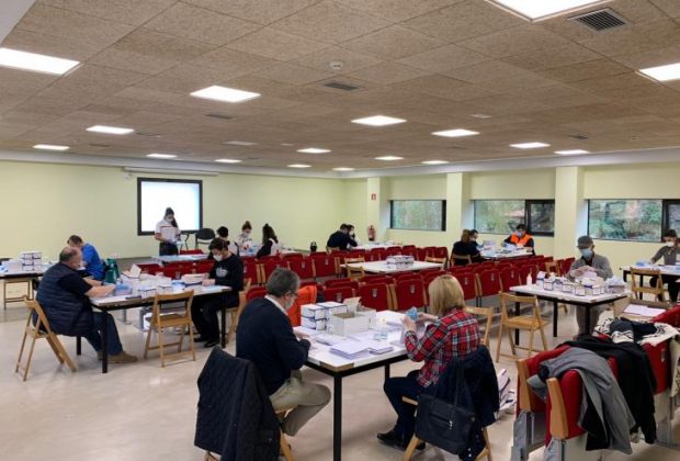 Nájera Voluntarios reparto mascarillas