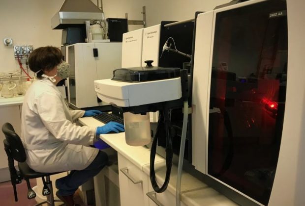 Equipo de metales Laboratorio Dolmar