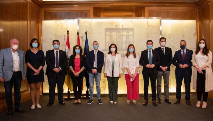 Firma convenio Cabeceras