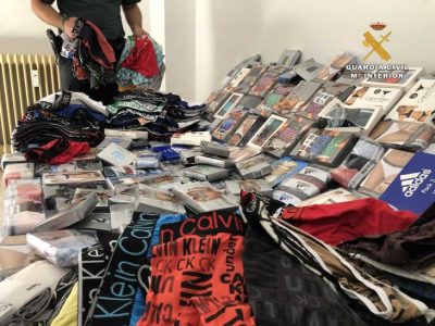 Ropa interior intervenida-5