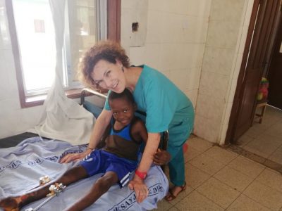 Maite de Aranzabal visita a proyecto